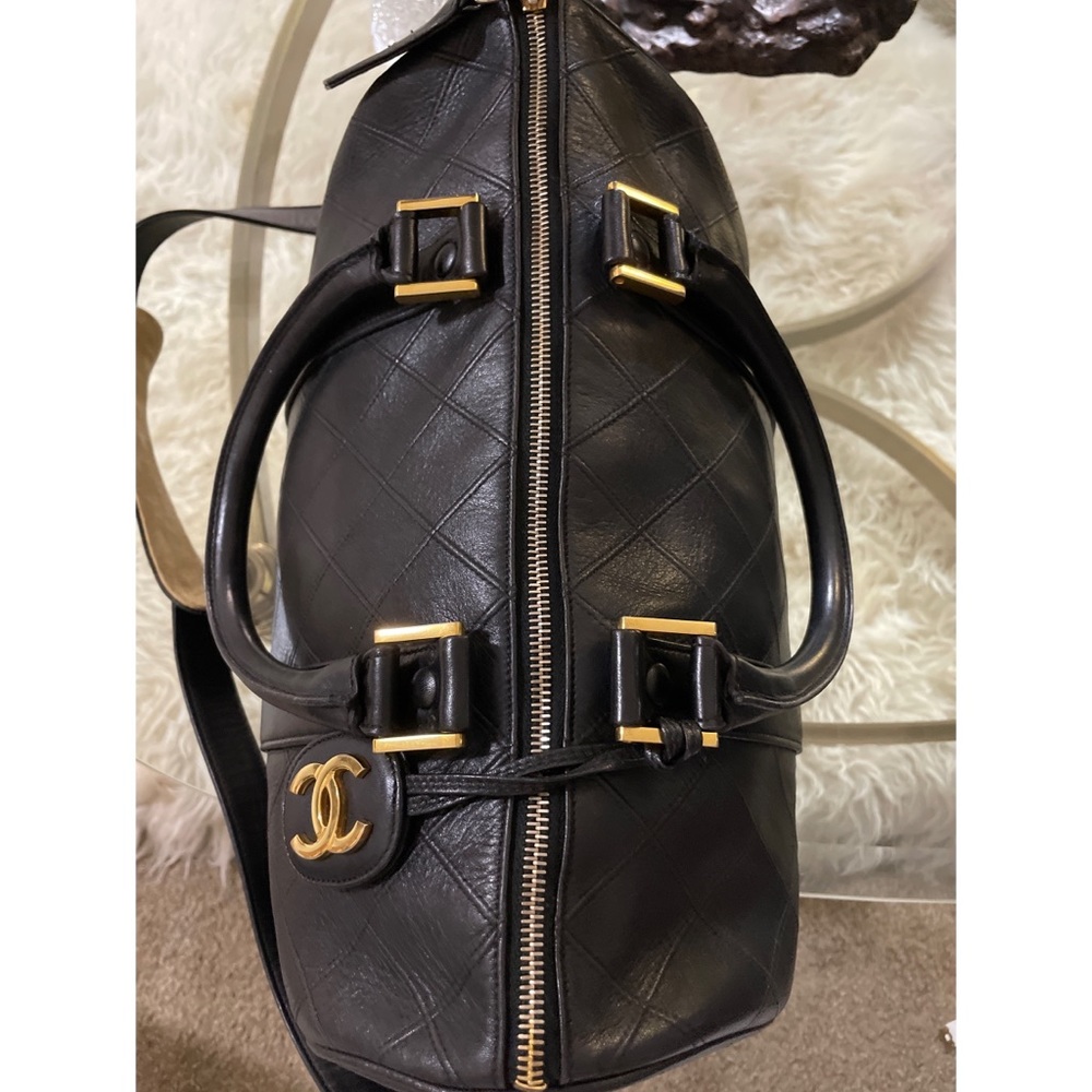 SALE!!! 🎉🎉🎉Chanel Vintage Lambskin Diamond Stitch Boston Bag - Picture 7 of 16